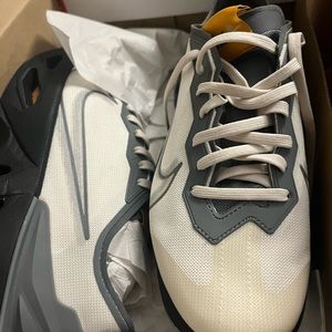 Nike womens zoom x vista grind brand new size 7.5